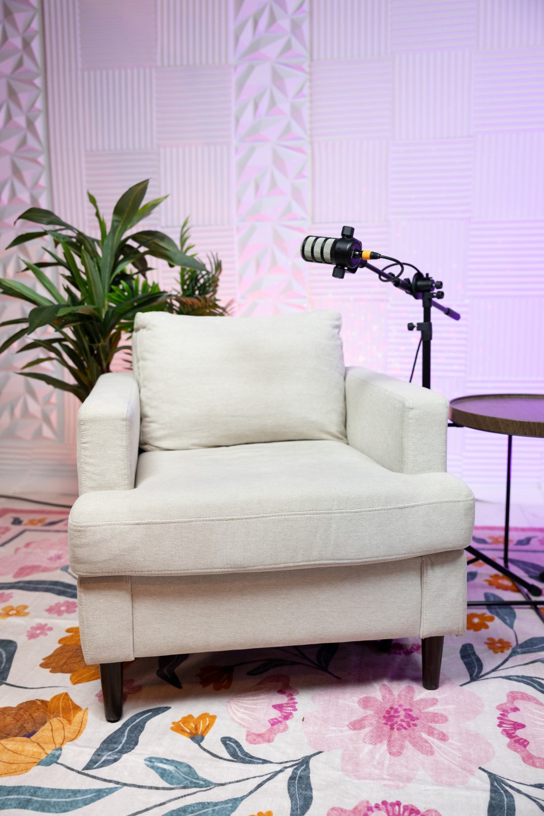 Studio set chair with podcast mic